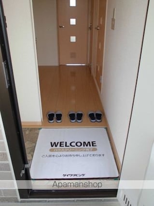 和歌山県和歌山市布引[1K/30.03m2]の玄関