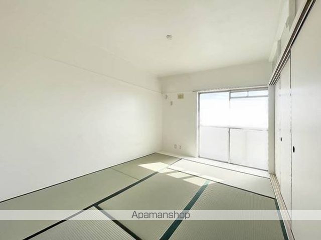 ビレッジハウス巣南町西2号棟の内装写真