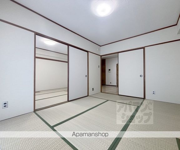 デラシオン御室の内装写真