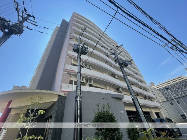 セレニテ江坂ルフレの外観写真