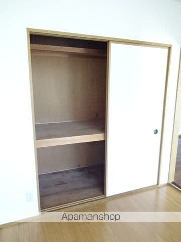 プリースト寿田の内装写真
