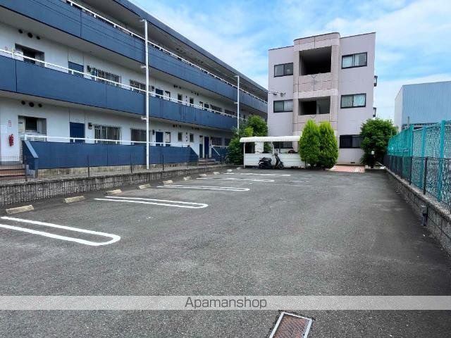 コロナハイツの外観写真