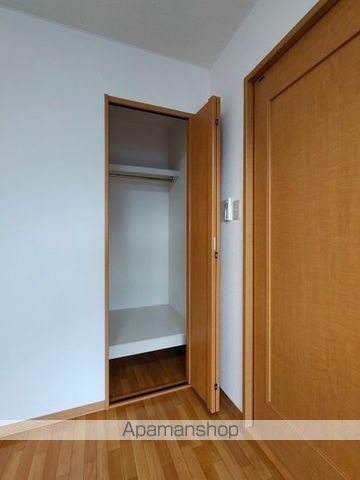 TWIN CASA II棟の内装写真