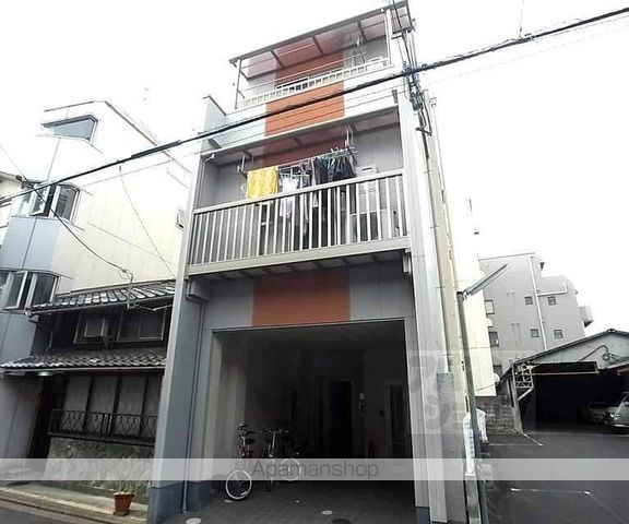 PRIME COUTO 二条城南の玄関写真