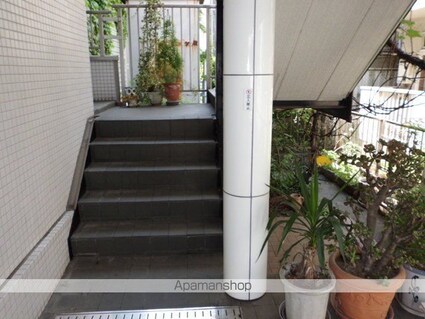 東京都武蔵野市中町１丁目[1DK/30.3m2]の共用部3