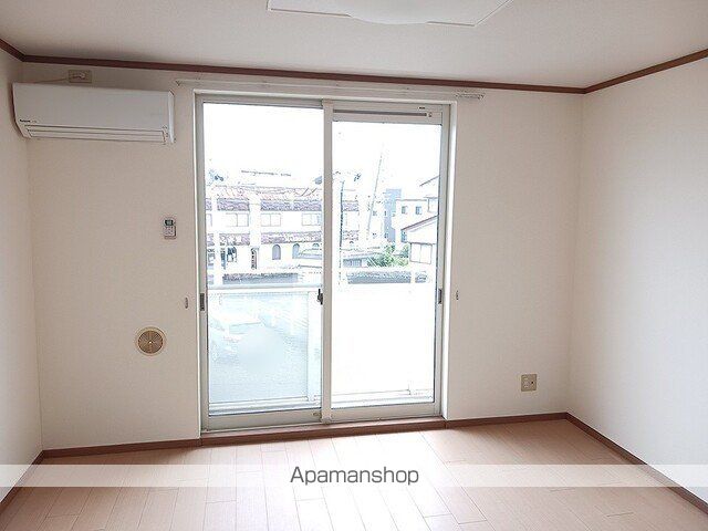 アンソレイユアオキIIAの内装写真