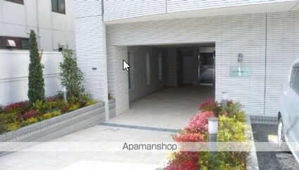 ニューボンデージ[1K/27.46m2]のエントランス2