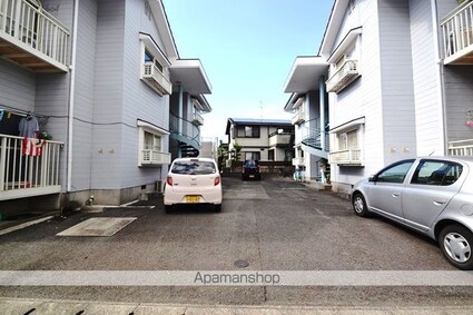 コーポナガシマ[3K/53.37m2]の駐車場