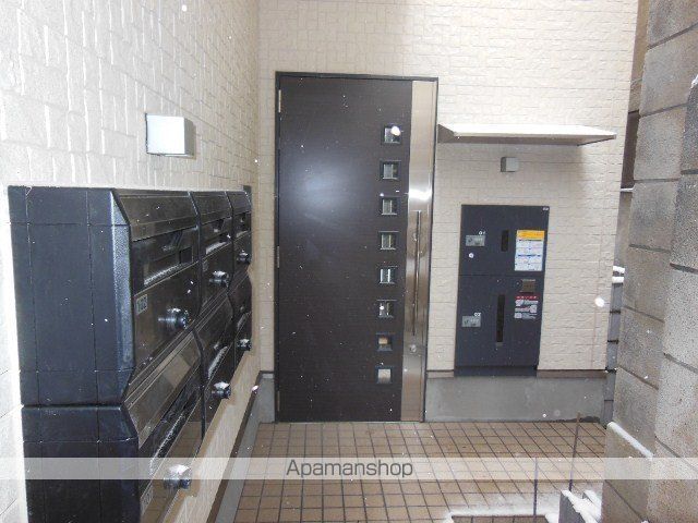 メゾンブランシェの玄関写真