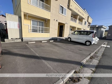 シェルメゾンダイチ[1LDK/42.93m2]の駐車場