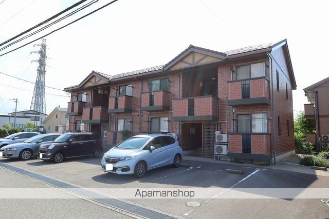 シャルマン東海の外観写真