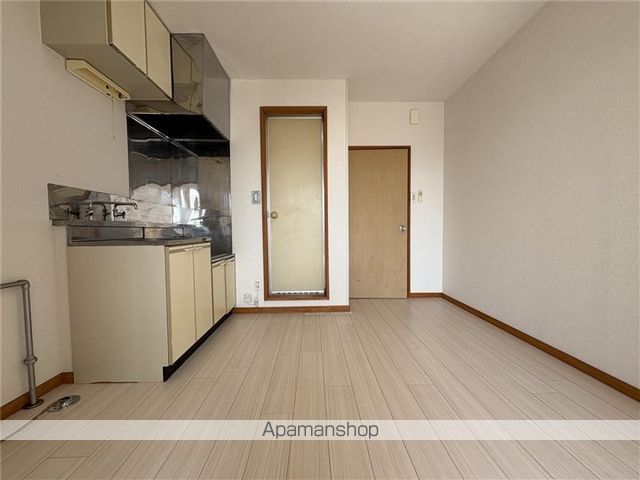 ウィンクルムIIIの内装写真