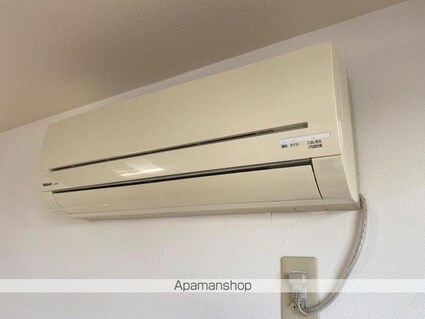 パインテイル　Ａ・Ｂ・Ｃ・Ｄ棟[2LDK/58.54m2]の玄関