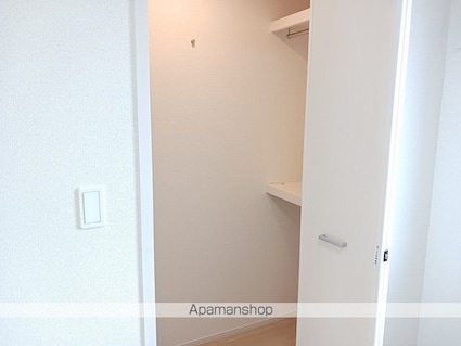 ヒカルサ水戸石川ノース[2LDK/59.58m2]の収納