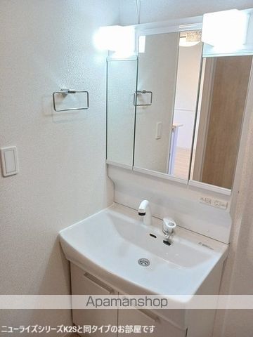和歌山県和歌山市梅原[2LDK/56.44m2]の洗面所