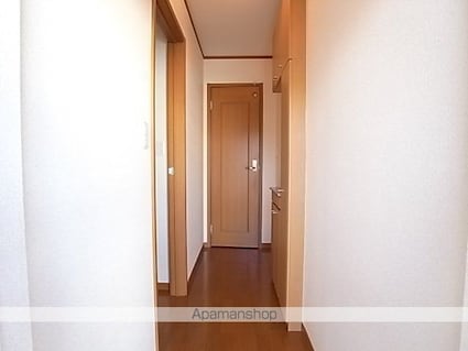 ヴィラ　ジャスティスⅠ[1R/33.16m2]の玄関