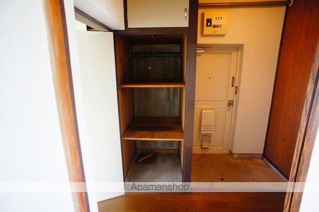 鹿児島本線 都府楼南駅 徒歩4分 5階建 築55年の内装写真