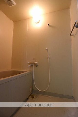 ロイヤルハイツ壱番館の内装写真