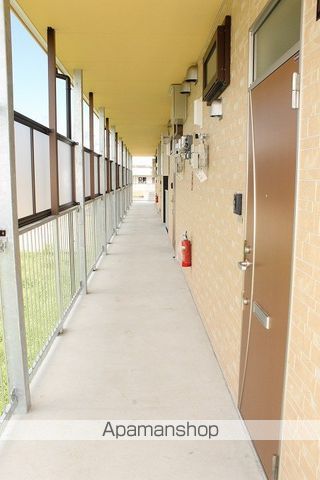 ひまわりハイツCの玄関写真