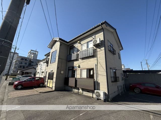 ニート青山の外観写真
