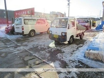エストポミエ　Ａ棟[1R/37.2m2]のエントランス