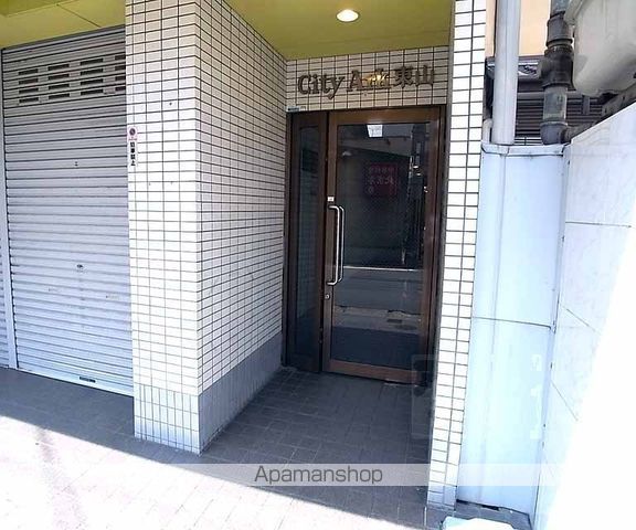 シティアーク東山の玄関写真