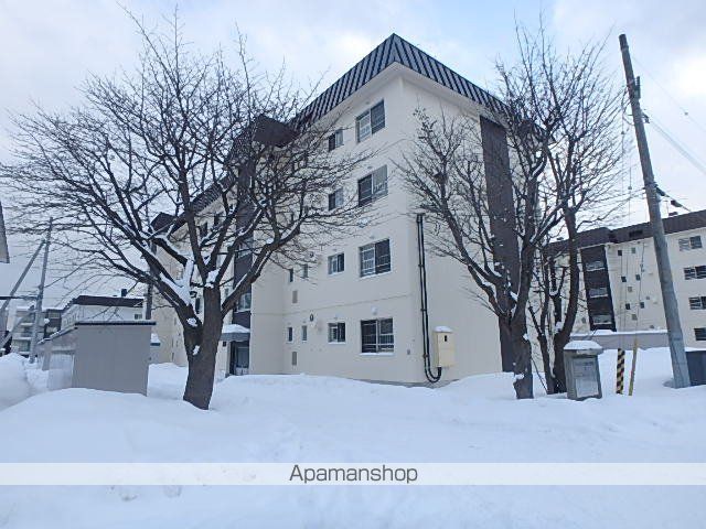 テレパレス北郷白石駅前3号棟の外観写真