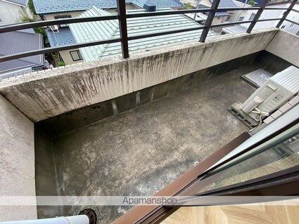 福井県福井市南四ツ居１丁目[2LDK/67m2]のバルコニー