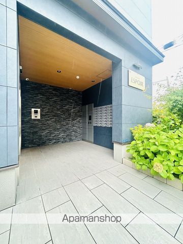 エスポワール モクシオンの玄関写真