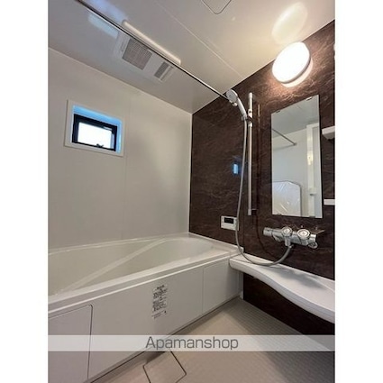 Ｋｏｌｅｔ下赤塚[3SLDK/92.32m2]のバス