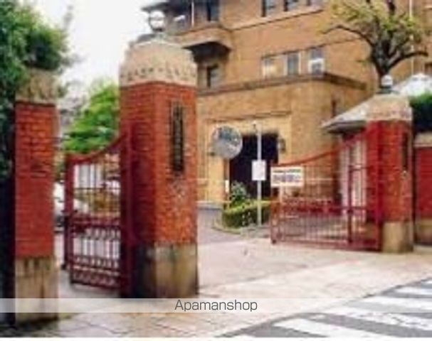 アルファステイツ大学病院通りの周辺写真