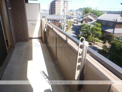 滋賀県草津市青地町[2LDK/65.55m2]のバルコニー