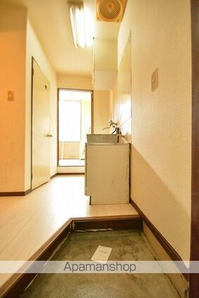 センチュリー２２[1K/19.44m2]の玄関