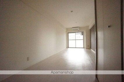 ＨＫビル第一[1K/34.23m2]のエントランス1