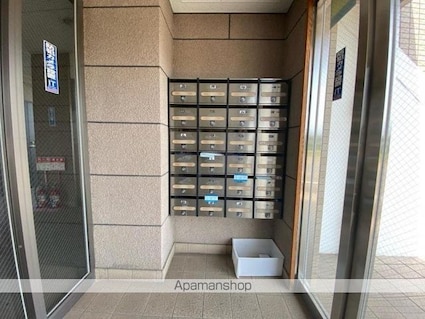 グリーンヒルズ片山[2LDK/56.7m2]のエントランス