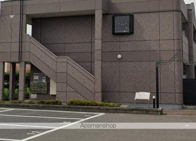セピアローズの玄関写真