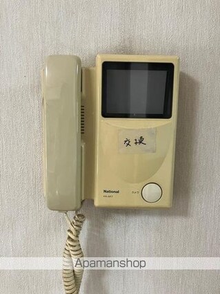 宿連寺戸建[4LDK/102.3m2]の内装2