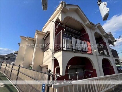 メリーハイツ[2K/30.37m2]の外観2