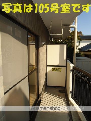 クレストスカーラカクの内装写真