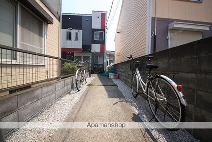 グランジェ南大沢[1R/23.8m2]の共用部4