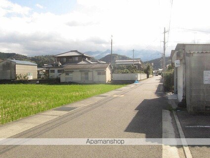 メゾントレビⅠ[1LDK/36.3m2]の周辺3