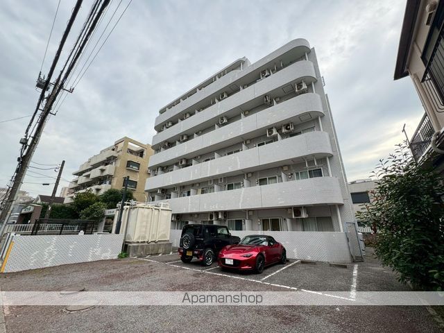 フラッツ東湘の外観写真