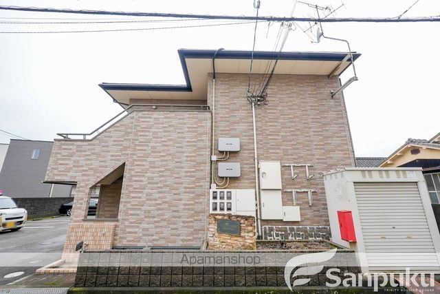 アヴェーク土居田の外観写真