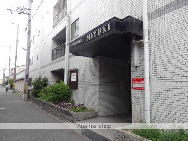 シャトーMIYUKIの玄関写真
