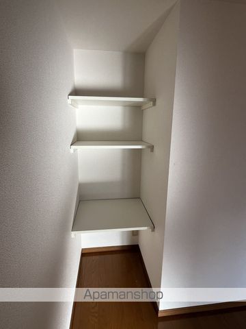 フジパレス式内町I番館の内装写真