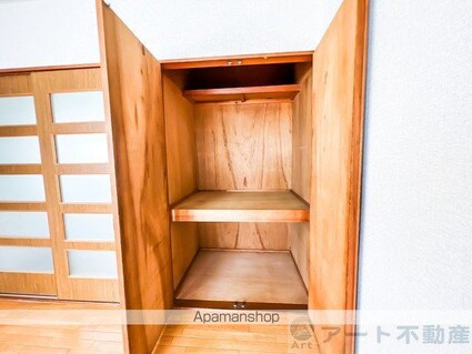 サントピア山越[1K/23.14m2]の収納
