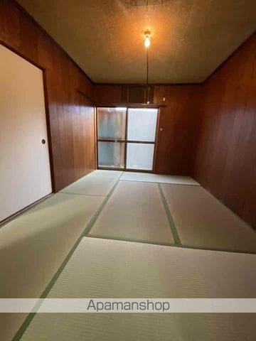 三宅中4丁目借家の内装写真