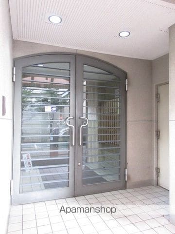 グリーンマンション熊谷の玄関写真