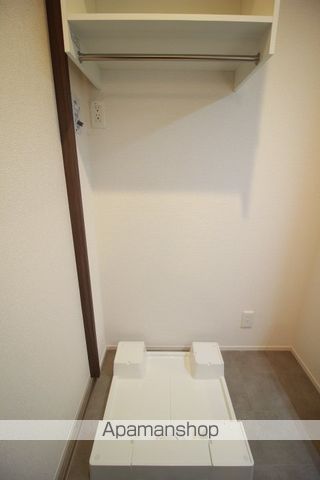 エマーブルMグラン II棟の内装写真