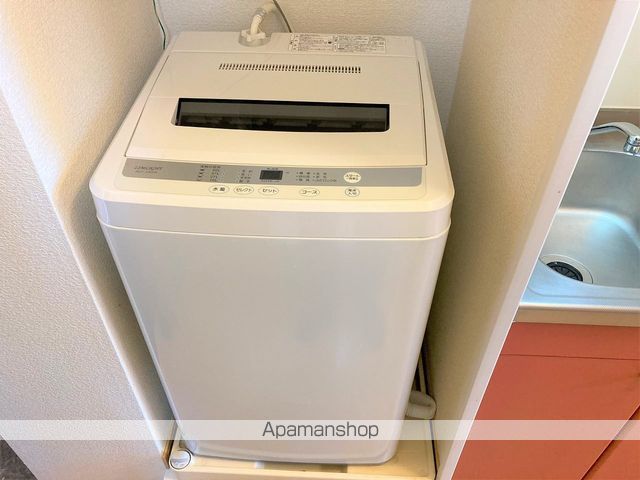 レオパレスKOIWAIの内装写真